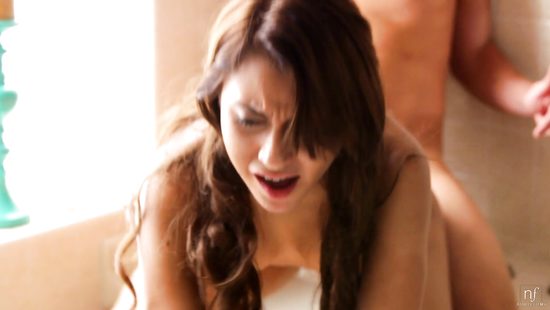 Подтянутый самец в красивом порно с Мариной Энджел