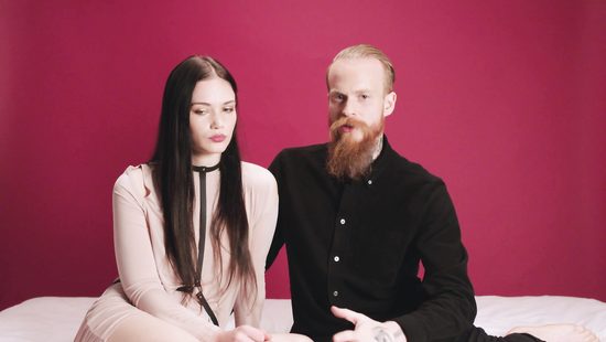 Секс психолог мастурбирует на видео клиентов