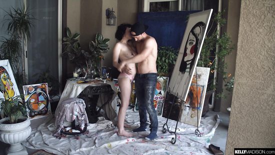 Для натурщицы лучшее вдохновение это кремпай