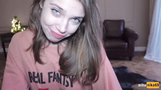 Легкое движение губ и любая ссора улажена