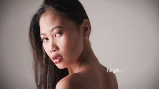 Японские идеалы фигуры сломлены этой штучкой