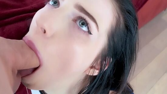 Милейшая глотка мира покажет глубину