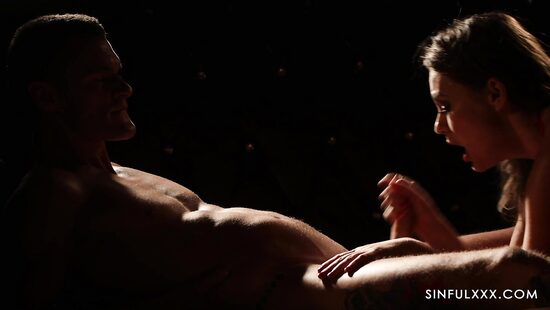 Девочка для секса вне шаблонов