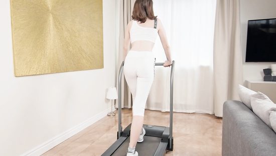 Лучше пальчики, чем кто попало