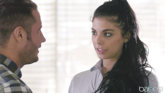 Заводная мастерица минета обожает трахаться в позе наездницы