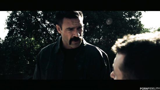 Парикмахерша повелась на крутые усы мужика и согласилась на мжм