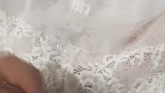 Дрочит на трусики мамы