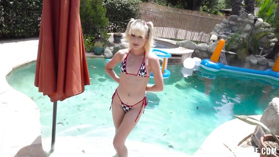 Отказывать сводному брату тупо не получается