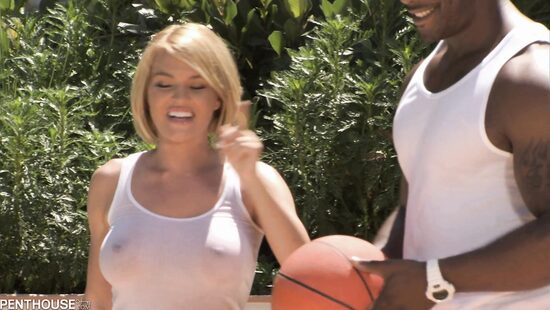 Спортивный день закончился на члене