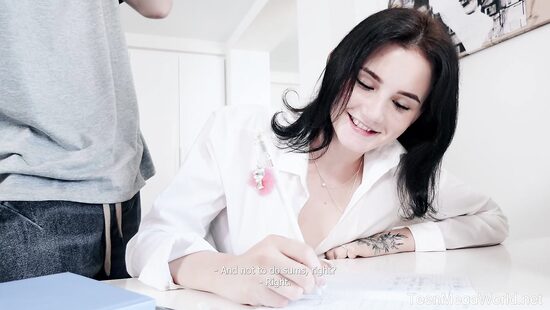 Анальщице нужна помощь в ебле, а не в математике