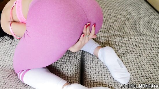 Осчастливить сводную сестру не так уж сложно