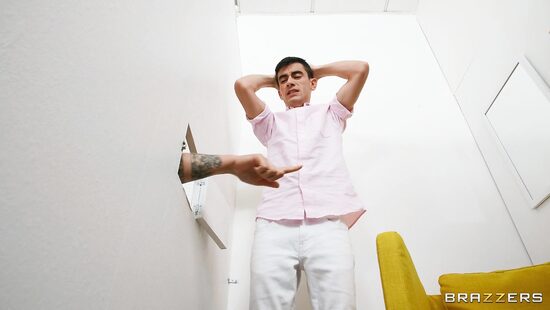 Раздевалка для тайных фантазий