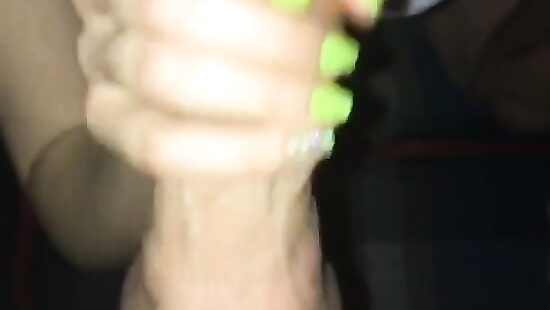 Проститутка делает минет