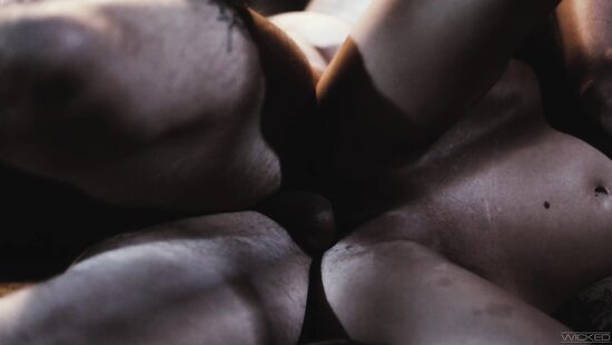 Темная ночь. Сцена первая