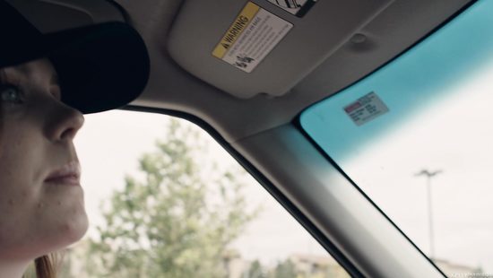 Малышка попкой соблазнила мужика по скайпу и поехала к нему трахаться