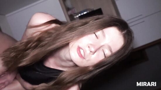 Выпуская удовольствие через крик