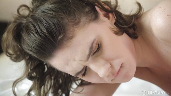 Подкаблучник или подюбочник?