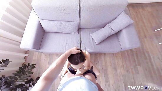 Массаж пяточек и киски