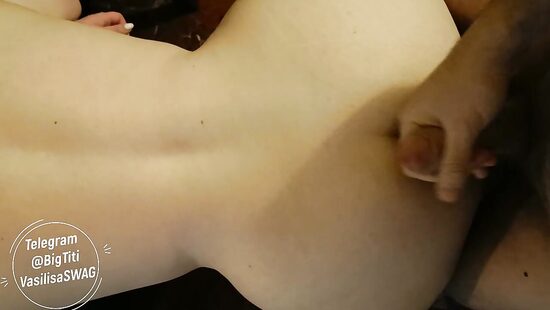 Разрешила подписчику кончить мне на попку