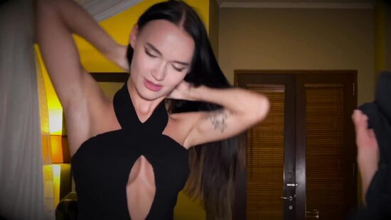 Подарочный минет в два ротика