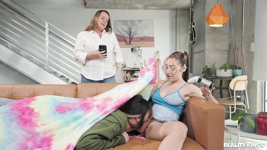 Лижи мою киску, лузерша