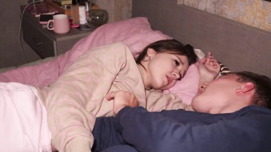 Грустная киска на вписке