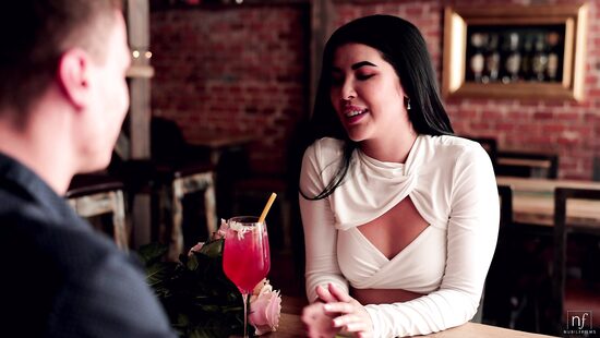 Свидание обречено на неприличный конец