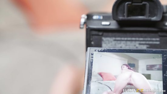 В счёт арендной платы гламурный чувак чпокнул в зад зрелую квартирантку