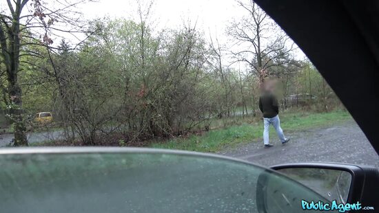 Русская обожает секс на природе при дневном свете