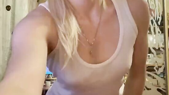 Новая знакомая)