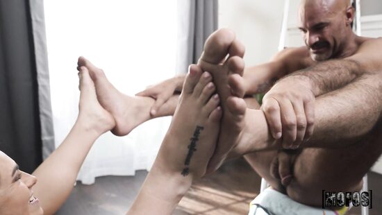 Талия обожает свою работу