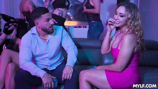 Улыбнись, тебя снимают!