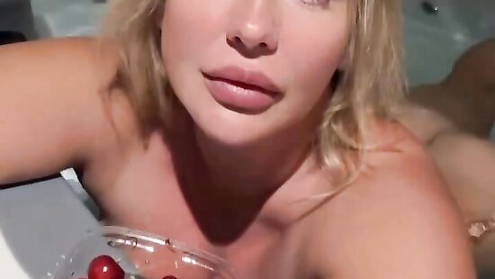 Не хватает кого-то рядом