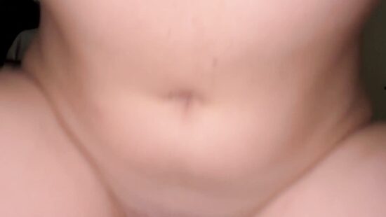 Русская жена трахает меня сверху и получает оргазм