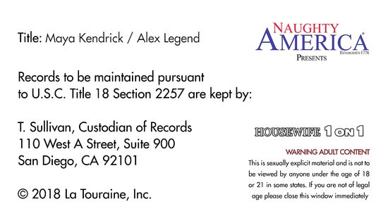 Перед походом в гости муж загнул супругу раком и засадил в небритую манду