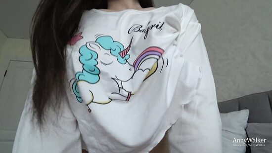 В смысле ты спишь в моей кровати?