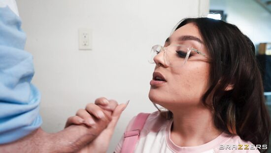 Палец в каждом пироге