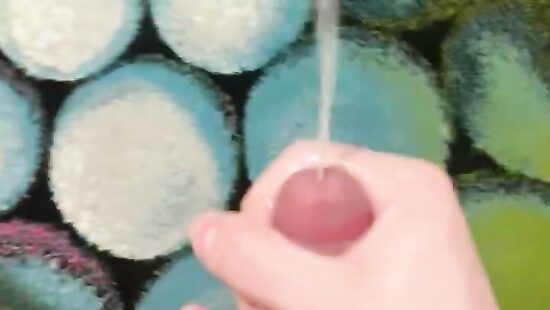 Мощно выстрелил