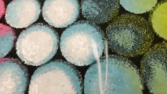 Мощно выстрелил