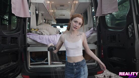 Жизнь (и секс) в доме на колёсах
