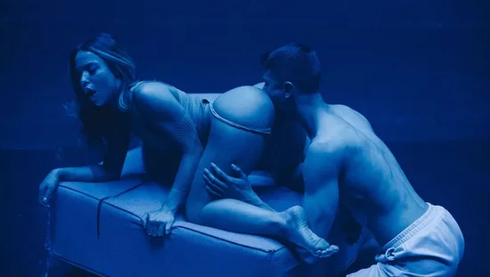 Тоқсан жастағы әжемен жыныстық қатынас 919 порно актриса