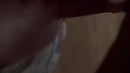 Даю в ротик подружане брата