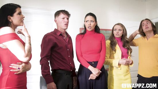 Она простонала: "Убийство"