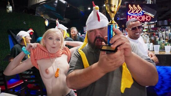 И среди толкиенистов есть женщины