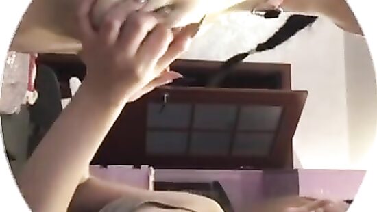 Полина из Одессы с подругой Катей