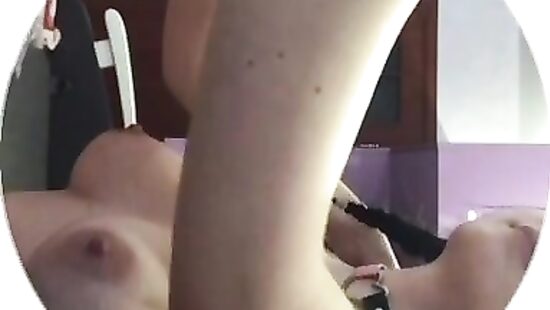 Полина из Одессы с подругой Катей