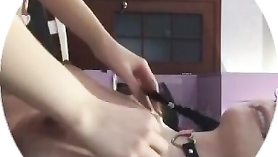 Полина из Одессы с подругой Катей