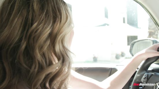 Приехала с мужем к любовнику и показала как нужно её трахать