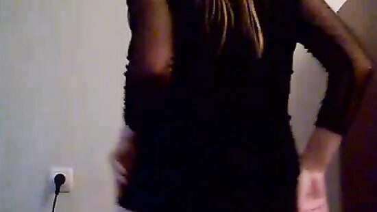 Стриптиз дома