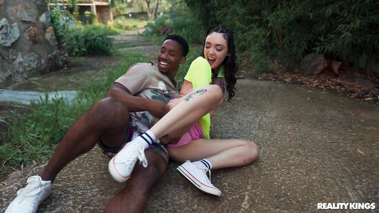 Сперма на рейве